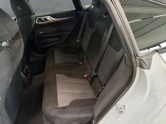BMW 4 Series view 13
