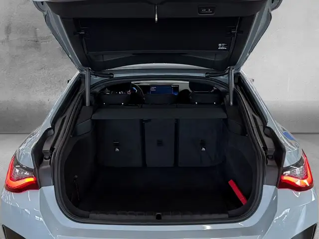 BMW 4 Series view 15