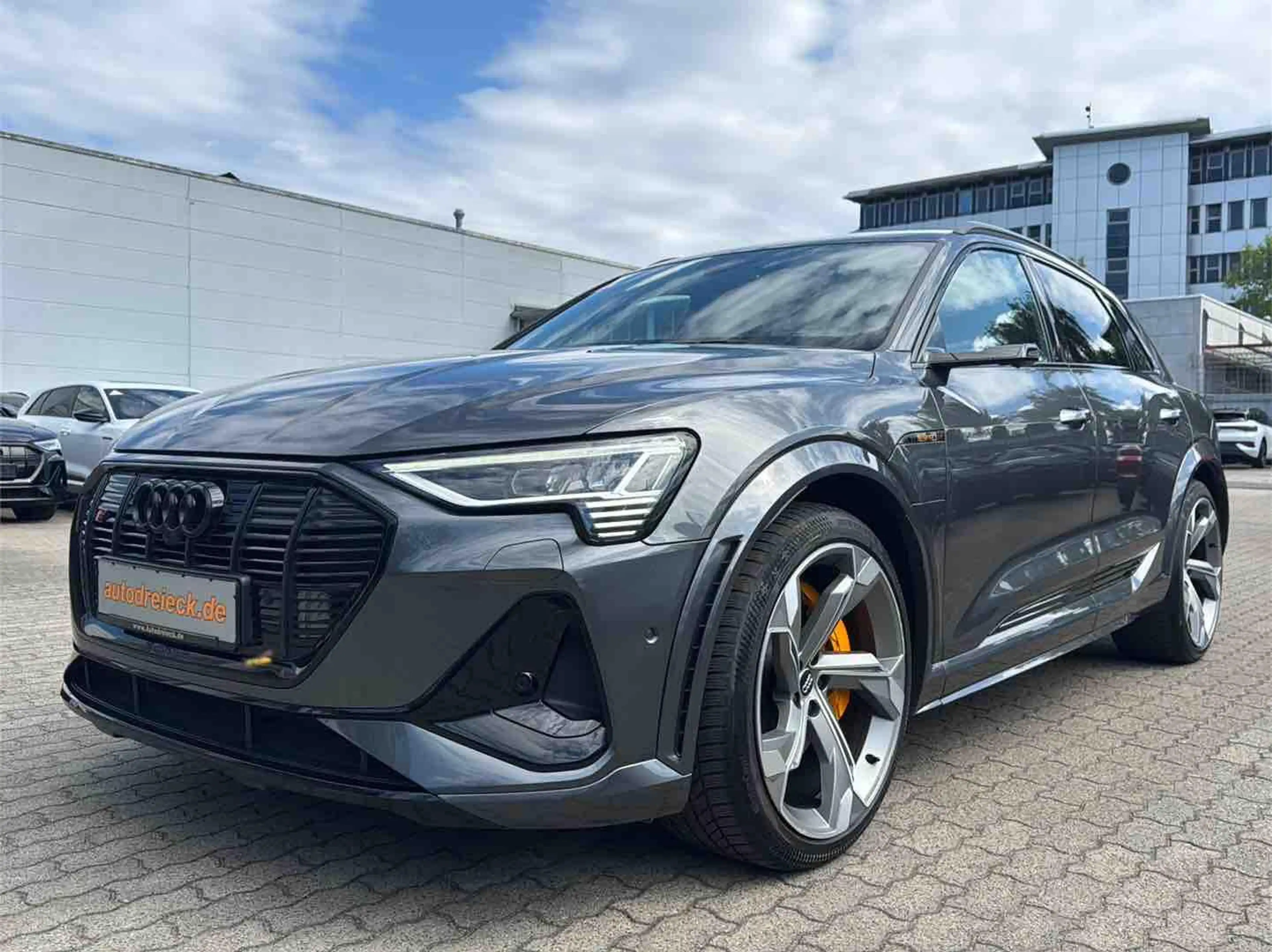 Audi e-tron S ACC AHK HuD PANO S-SITZE NIGHT 22Z 360°