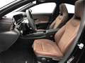 Mercedes-Benz CLA 200 Coupe +MBUX+AMG+Wide+MBeam+Pano+AHK+PDC Zwart - thumbnail 5