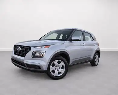Silver 2022 Hyundai Venue SUV / Crossover  Automatic