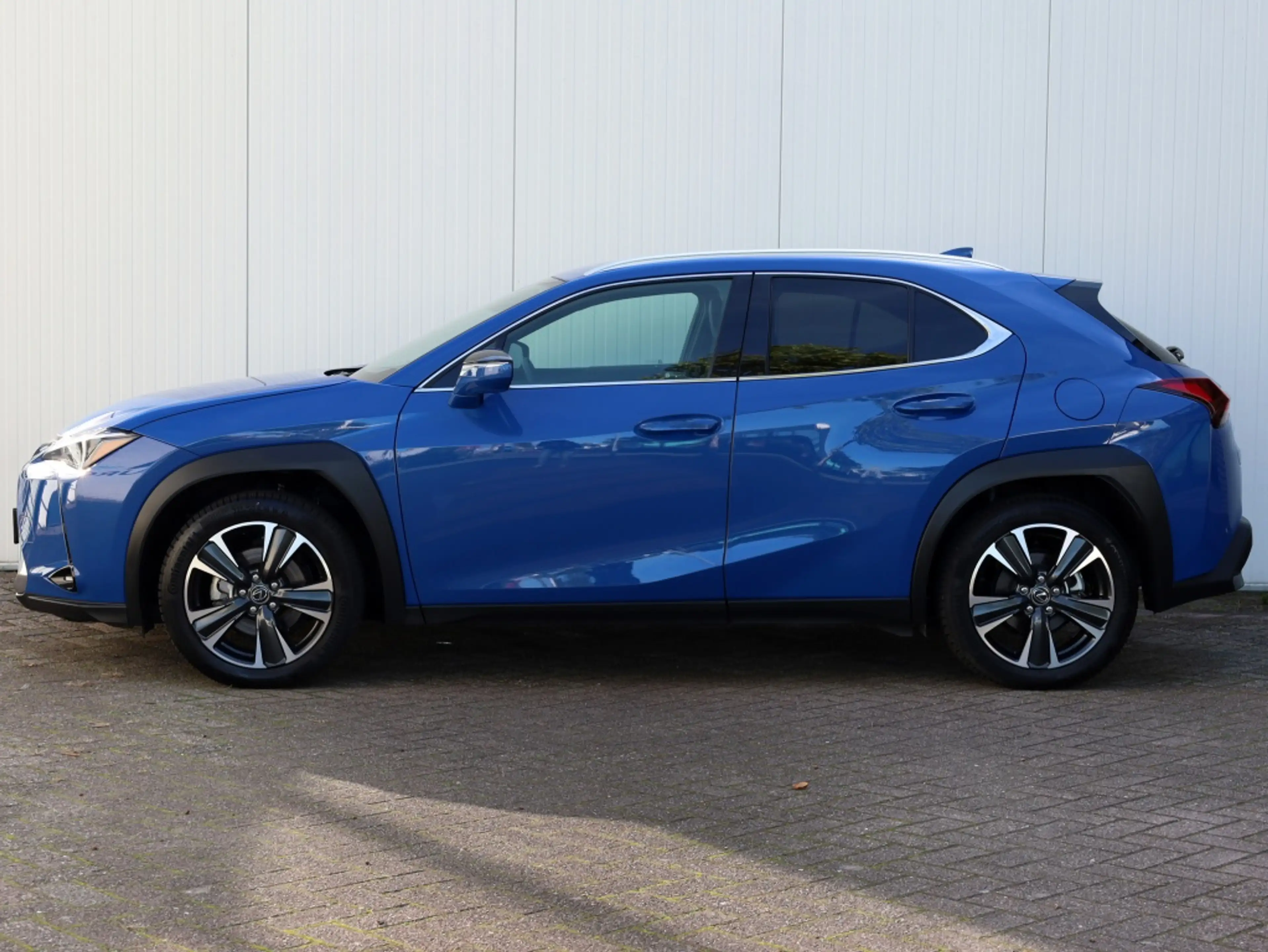 Lexus UX 300h Luxury Line | Leder | Premium Navi | El Achterklep — photo 5