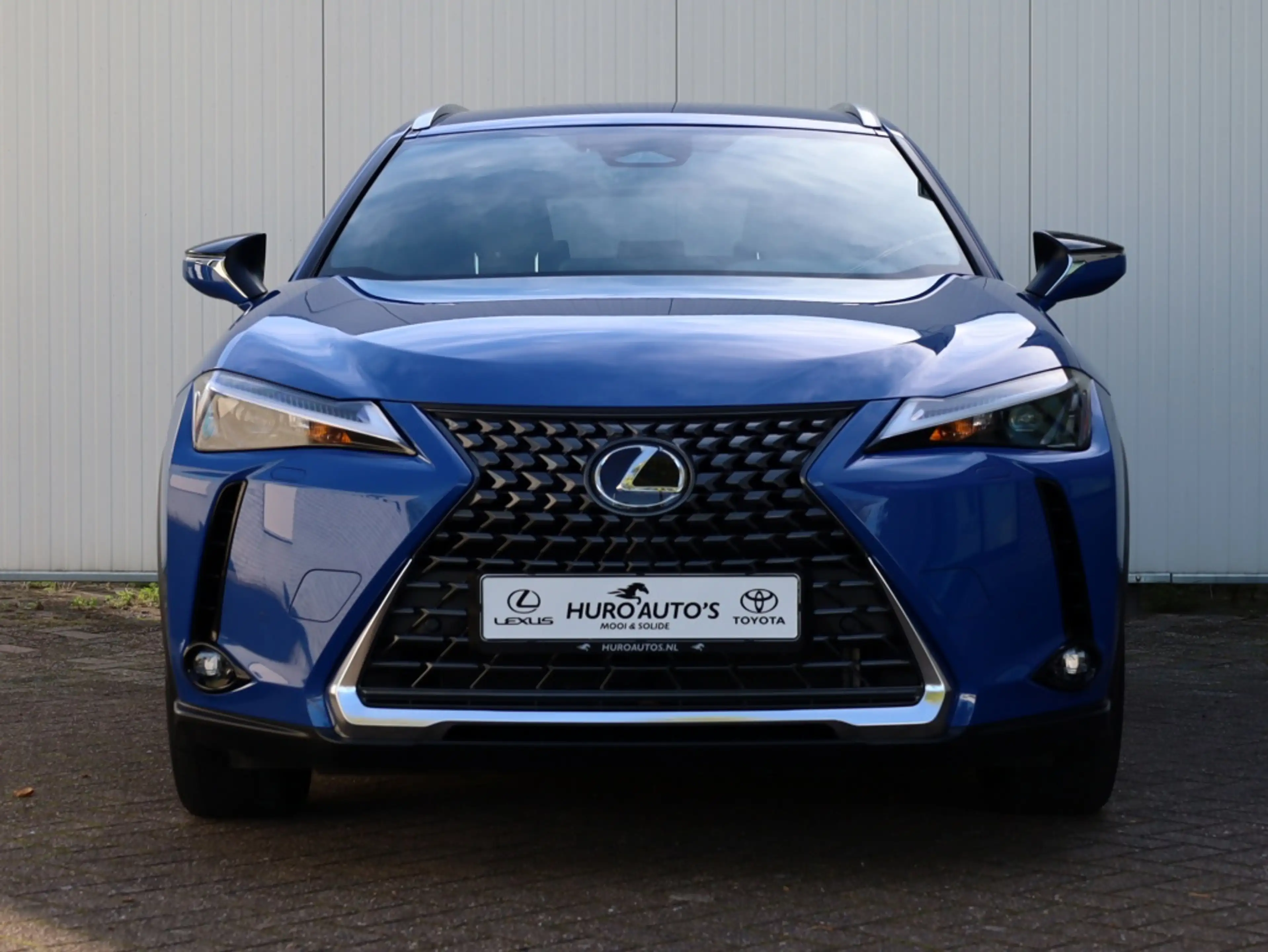 Lexus UX 300h Luxury Line | Leder | Premium Navi | El Achterklep — photo 2