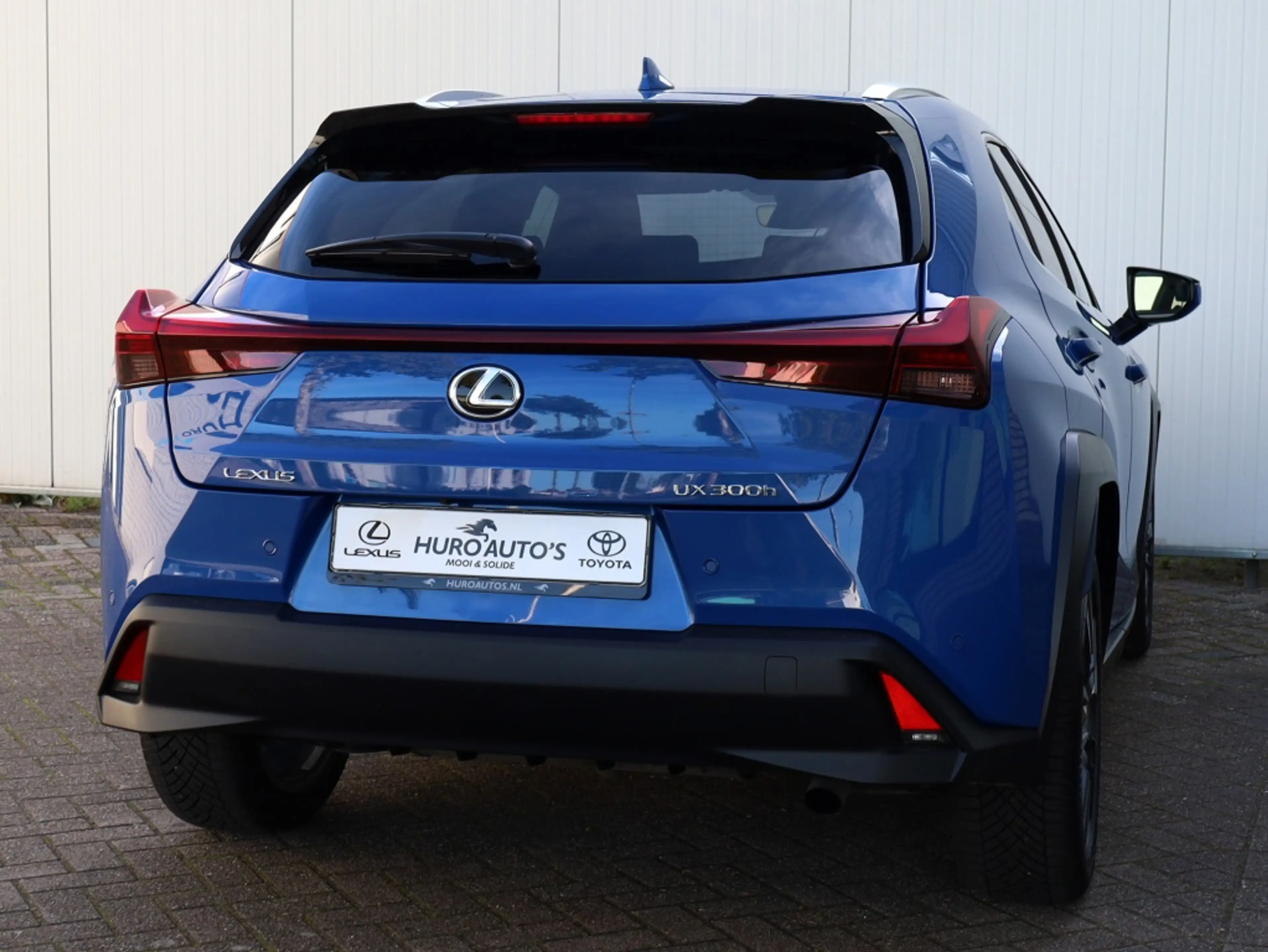 Lexus UX 300h Luxury Line | Leder | Premium Navi | El Achterklep — photo 36