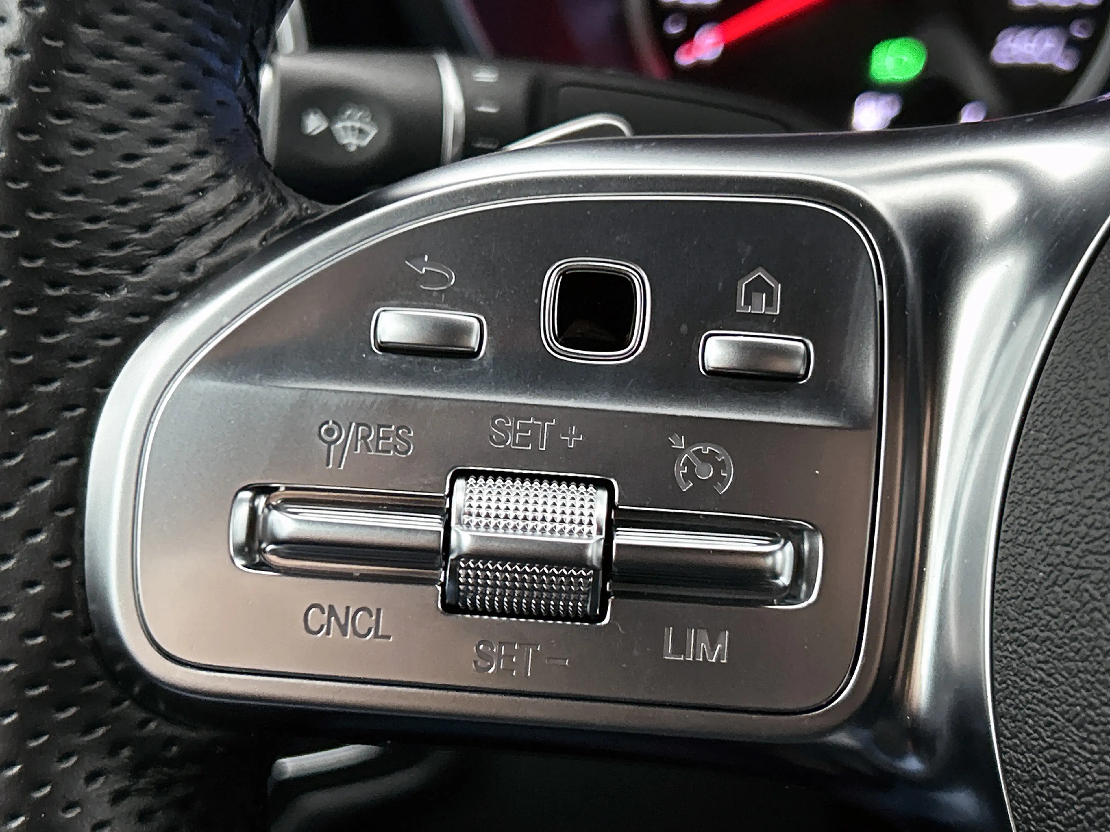 Mercedes-Benz GLC 300 Coupé e 4MATIC AMG Nightpakket | Dode Hoek Ass | S — photo 15