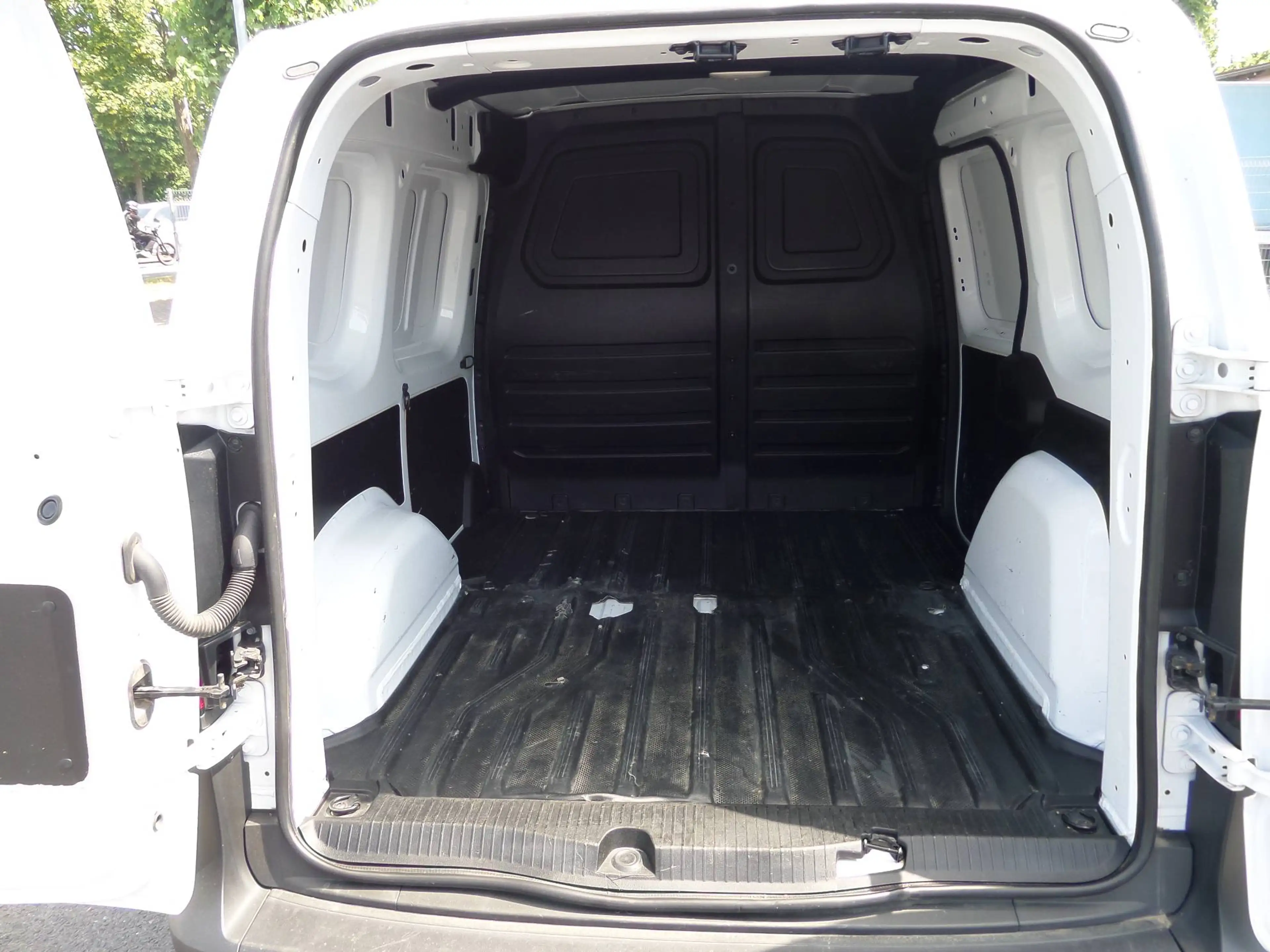 Mercedes-Benz Citan 110 CDI+Klima+Kamera+Heckflügeltür+LKW Kasten+1. Hand — photo 11