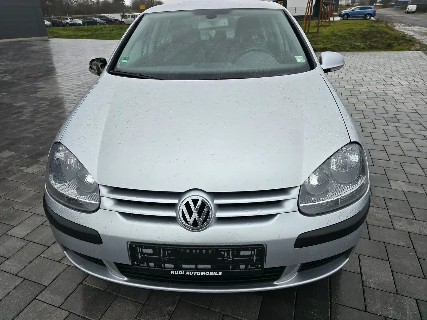 Volkswagen Golf Comfortline Grau - 2