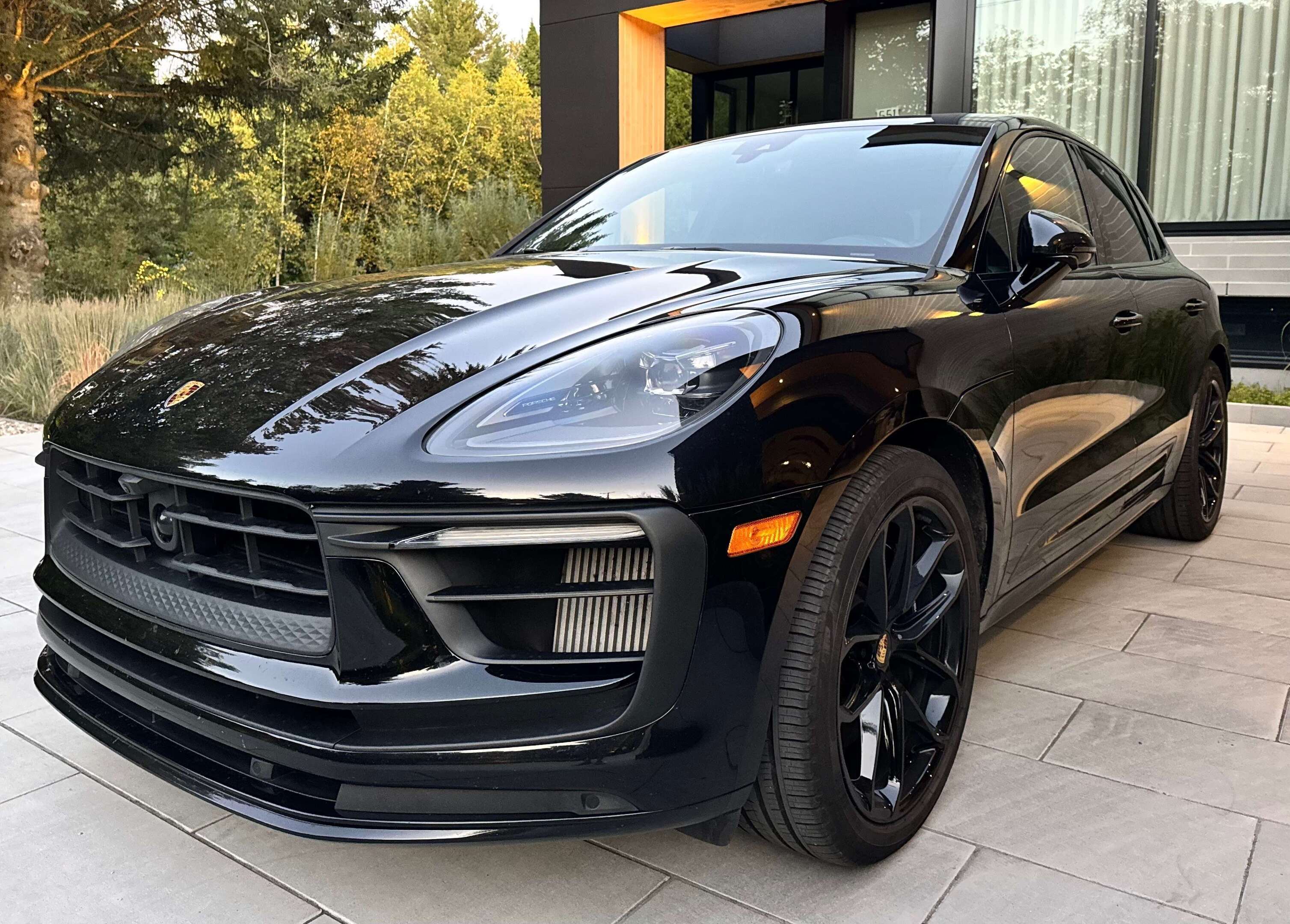 2025 Porsche Macan GTS