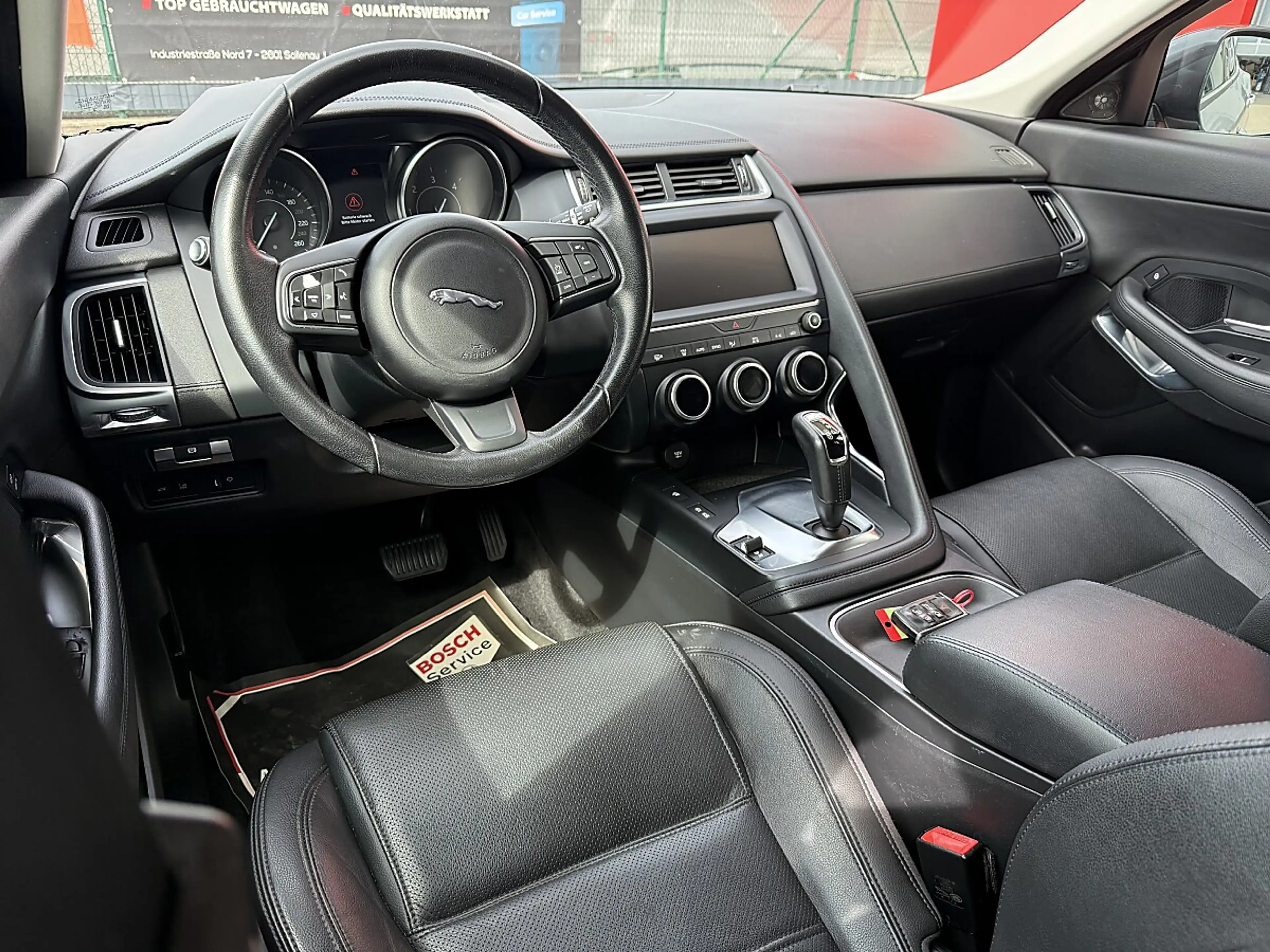 Jaguar E-Pace E-PACE D150 S AWD EURO 6d-TEMP — photo 9