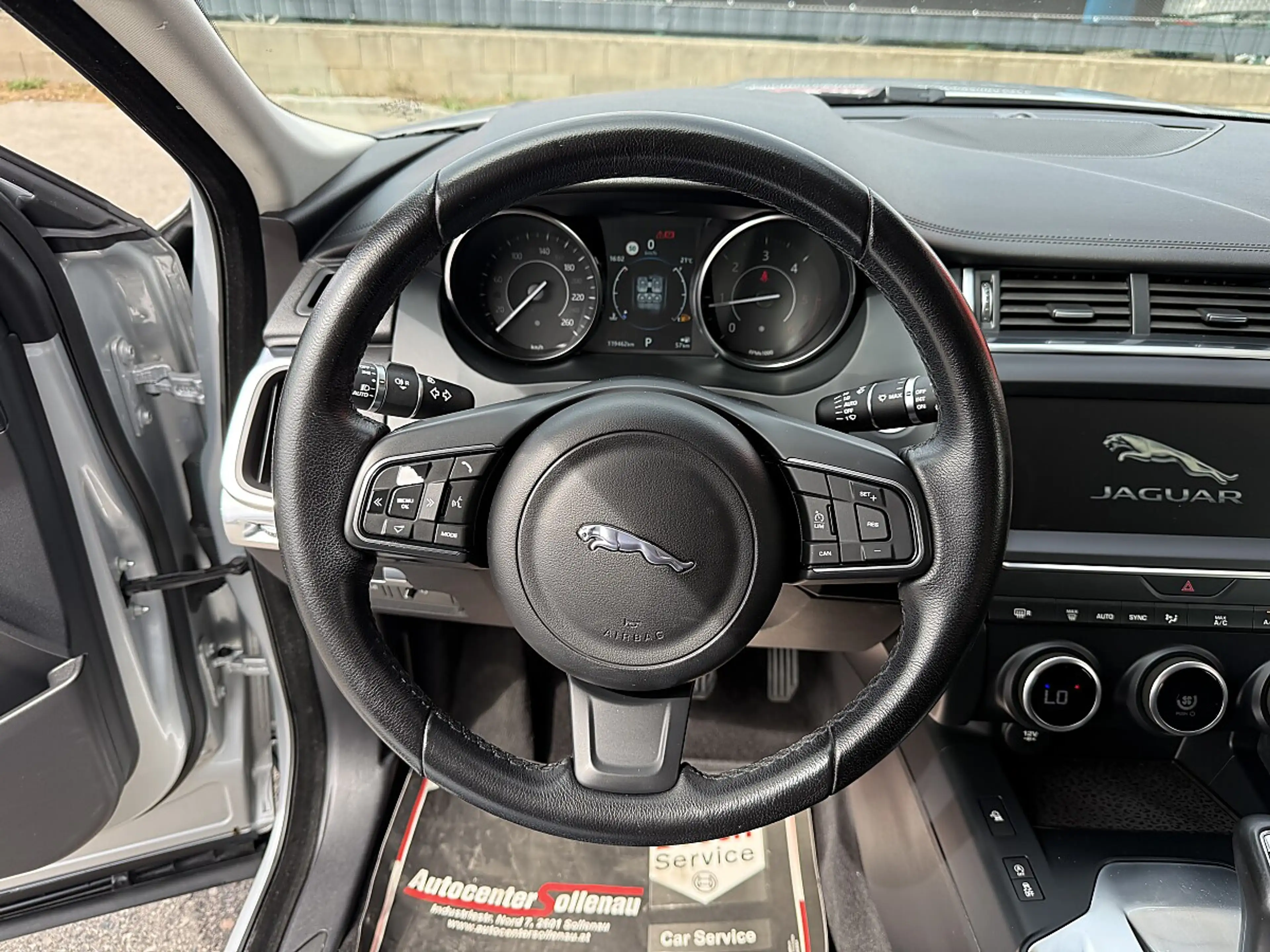 Jaguar E-Pace E-PACE D150 S AWD EURO 6d-TEMP — photo 14
