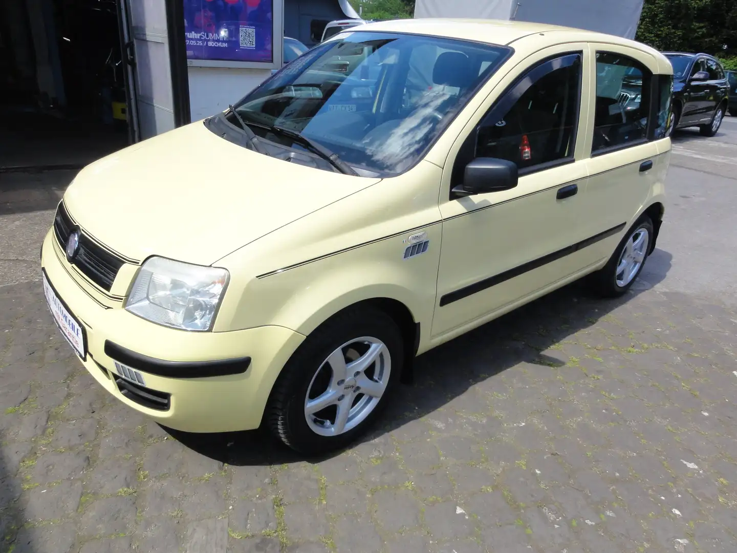Fiat Panda 1.2 8V Dynamic Gelb - 2