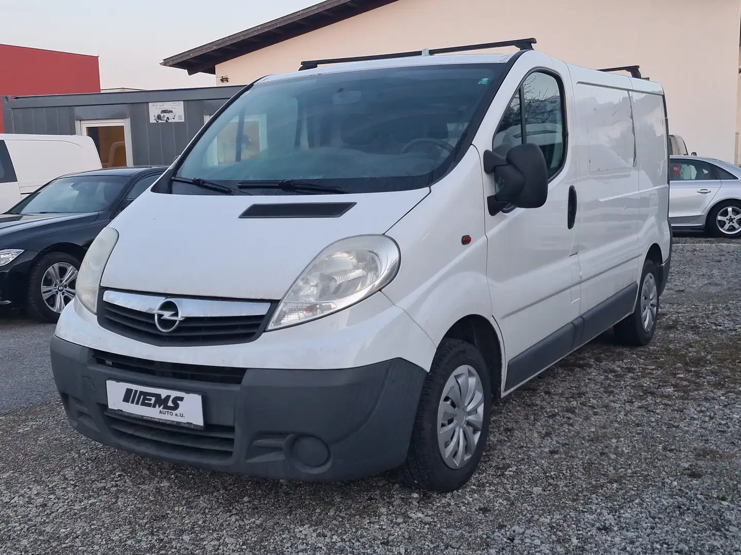 Opel Vivaro Kasten L1H1 2,7t *PICKERL*KLIMA*AHK*MwSt.* Weiß - 1