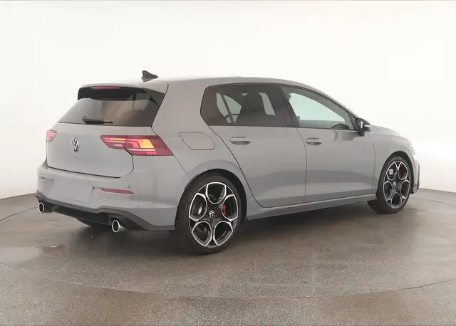 Volkswagen Golf view 12