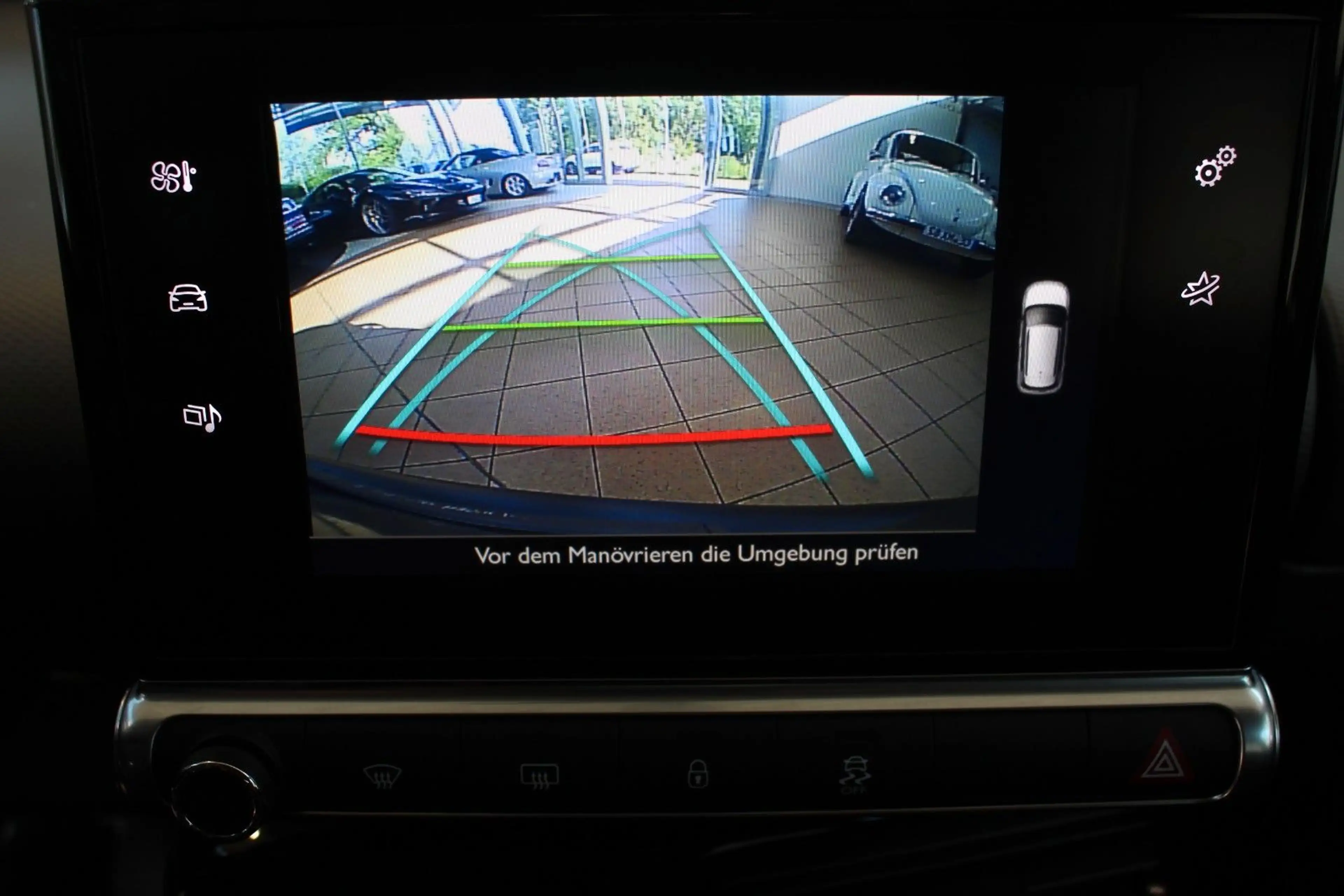 Citroen C4 Cactus Feel+ Kamera+PDC+SHZ+ — photo 13