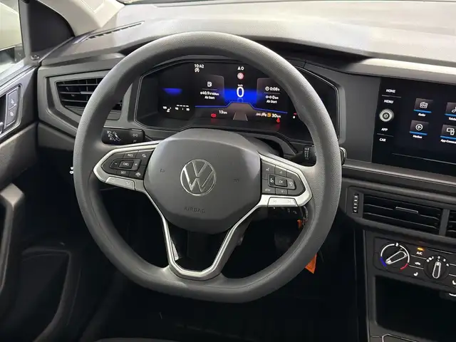 Volkswagen Polo view 8