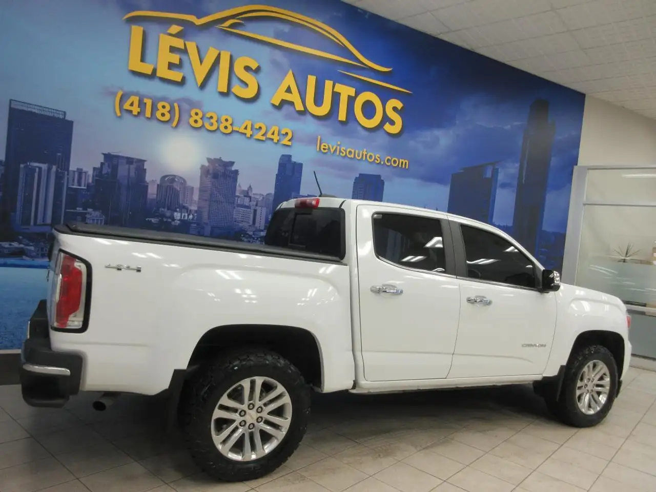 GMC Canyon снимка GMC Canyon