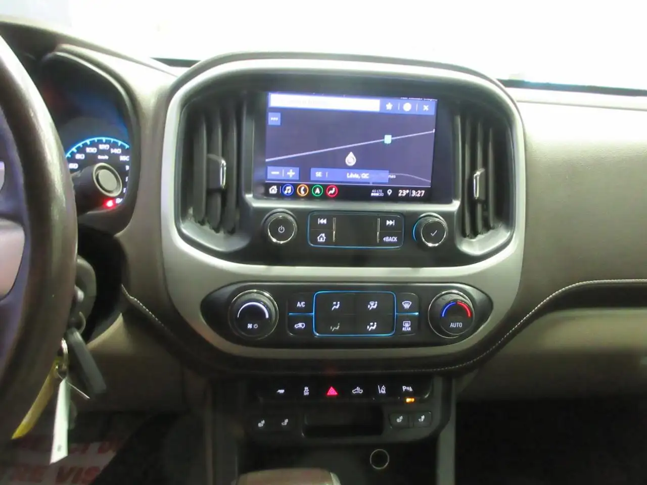 GMC Canyon снимка GMC Canyon