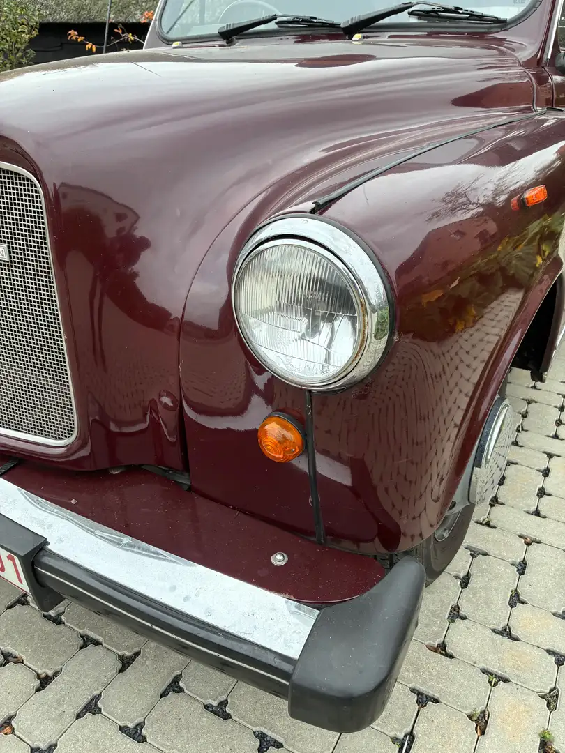 Austin London taxi FX4 Rot - 2