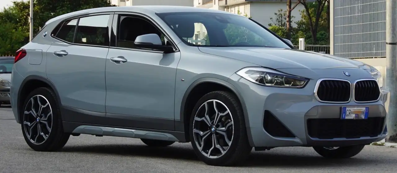 BMW X2