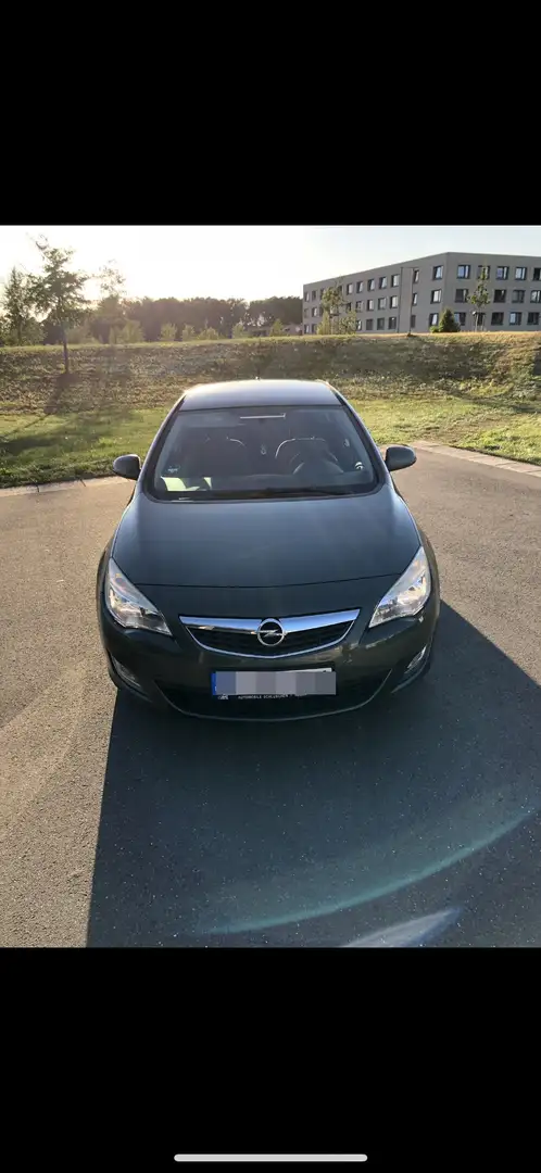Opel Astra Edition Grün - 2