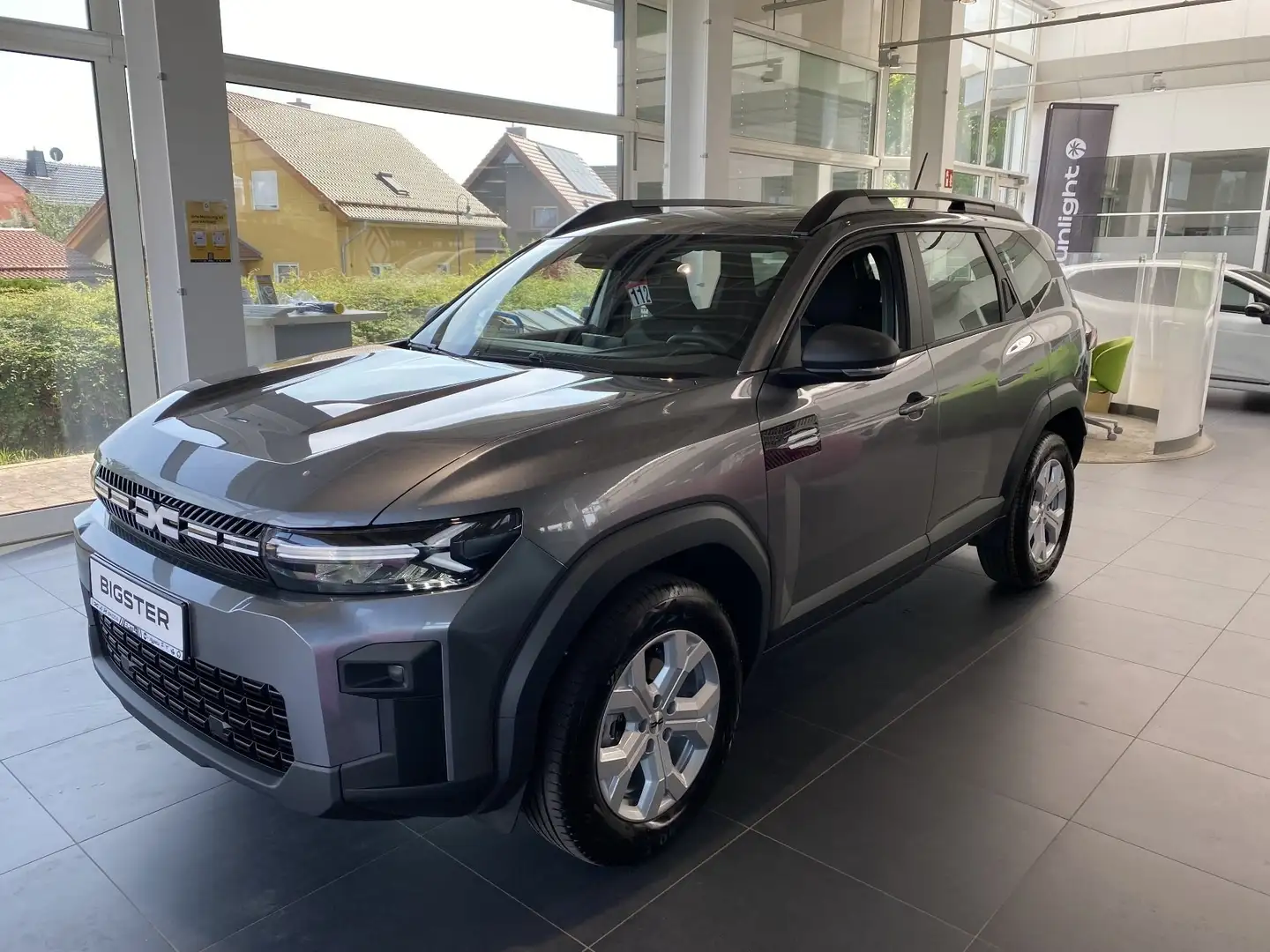 Dacia Bigster Essential TCe 140 *Winterradaktion Gris - 1