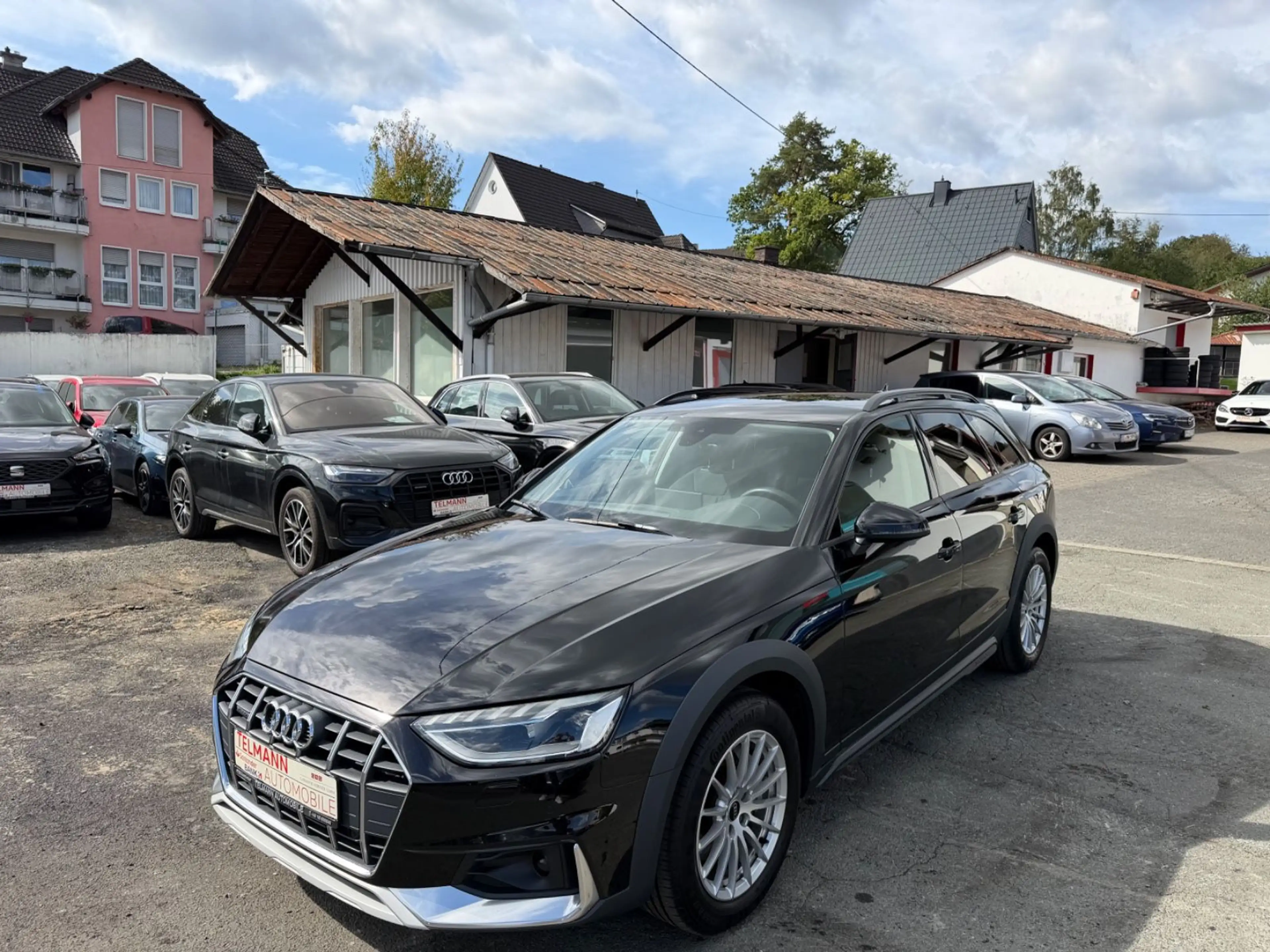 Audi A4 allroad quattro 40 TDI/AHK/KAMERA/LED/DSG/