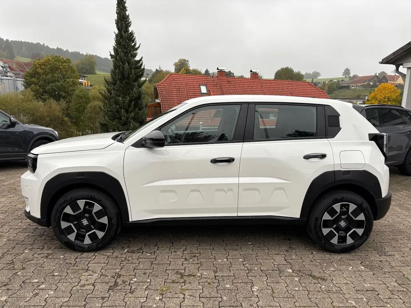 Fiat Grande Panda 1.2 Hybrid AUTOMATIK, LED, CARPLAY Wit - 2