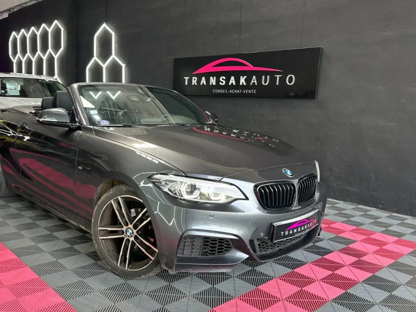 BMW 218 SERIE CABRIOLET F23 LCI2 M Sport 218i 136 ch BVA8  Gris - 1