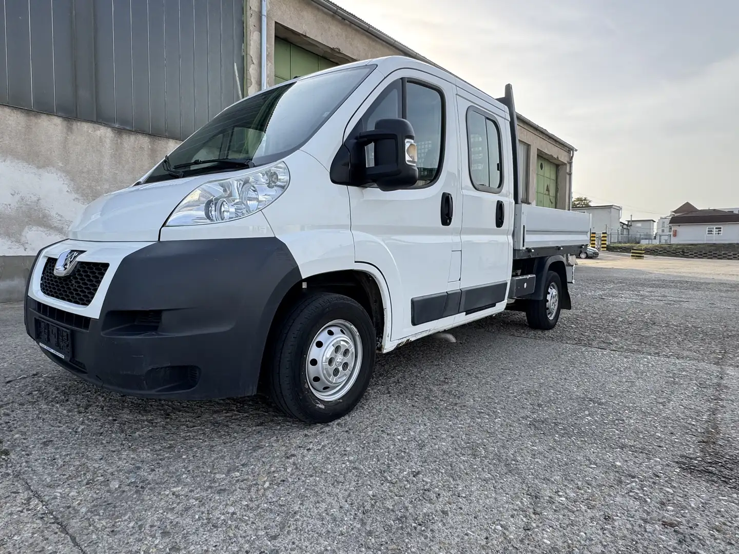 Peugeot Boxer 3300 L2 DK 2,2 HDi 110 - 1