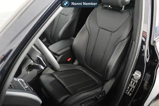 BMW X3 view 14