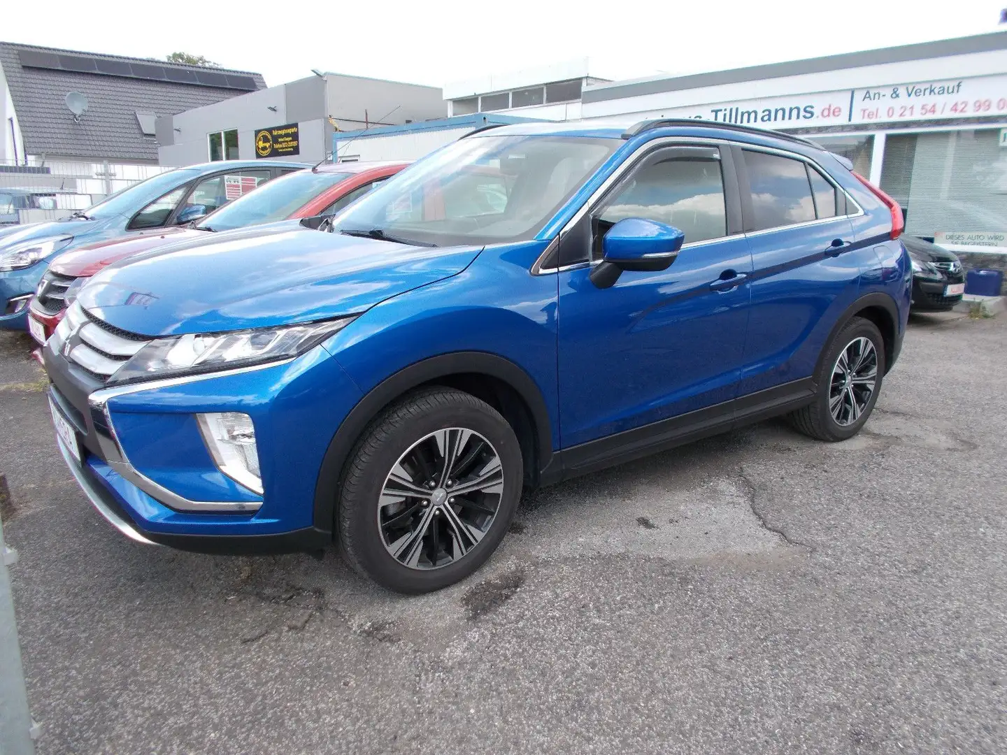 Mitsubishi Eclipse Cross Diamant Edition Nur 36000KM 1.Hand Синий - 1