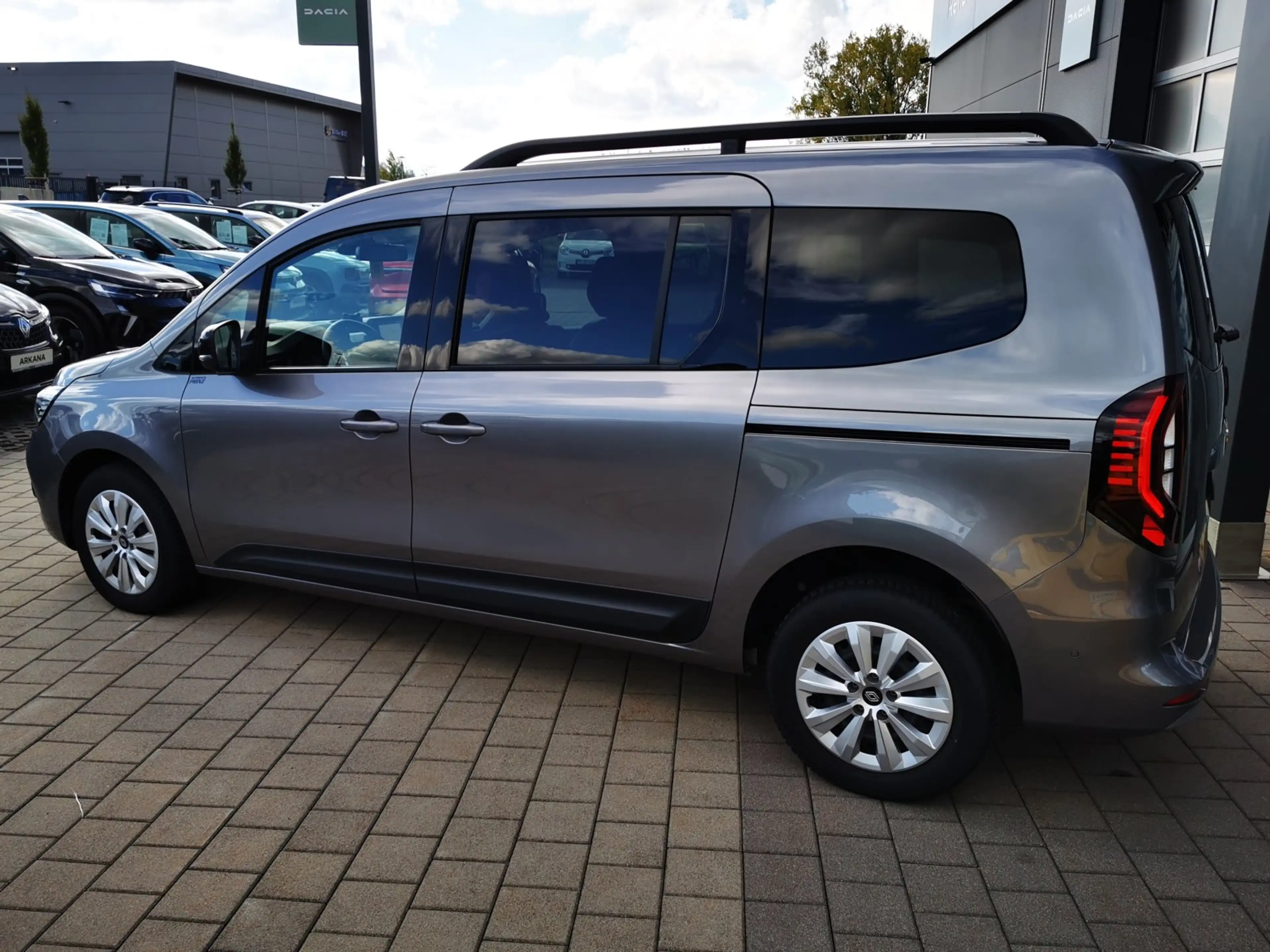 Renault Kangoo III 1.3 TCe130 Grand Techno (EURO 6e) 1.3 TCe130 E — photo 5