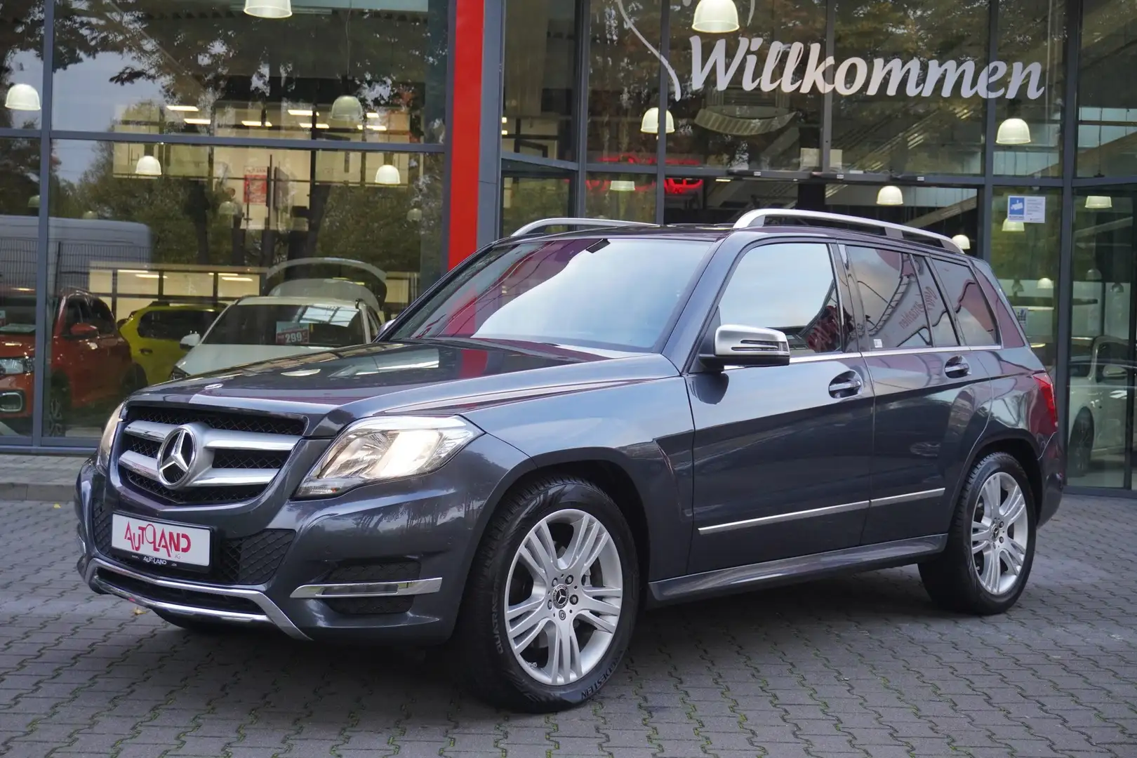 Mercedes-Benz GLK 220 CDI 4Matic AHK Navi Kamera USB PDC Sitzhei Grijs - 2