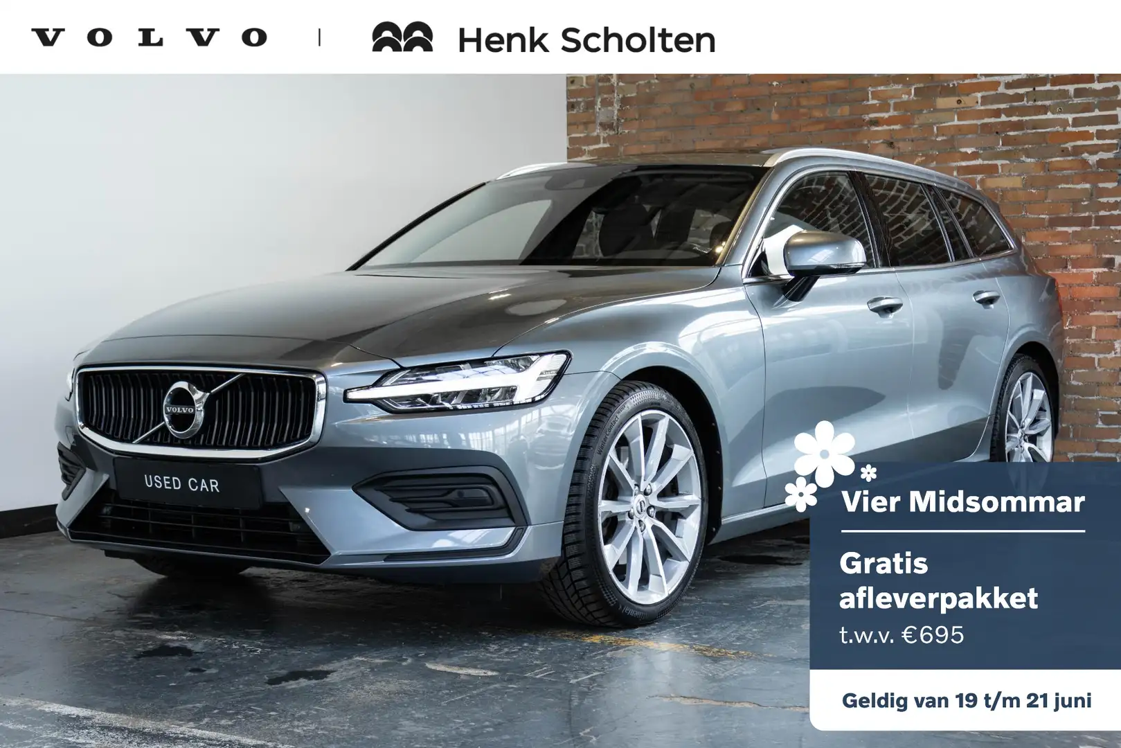Volvo V60 T4 Automaat Momentum Pro | Panoramadak | Adaptive Grijs - 1