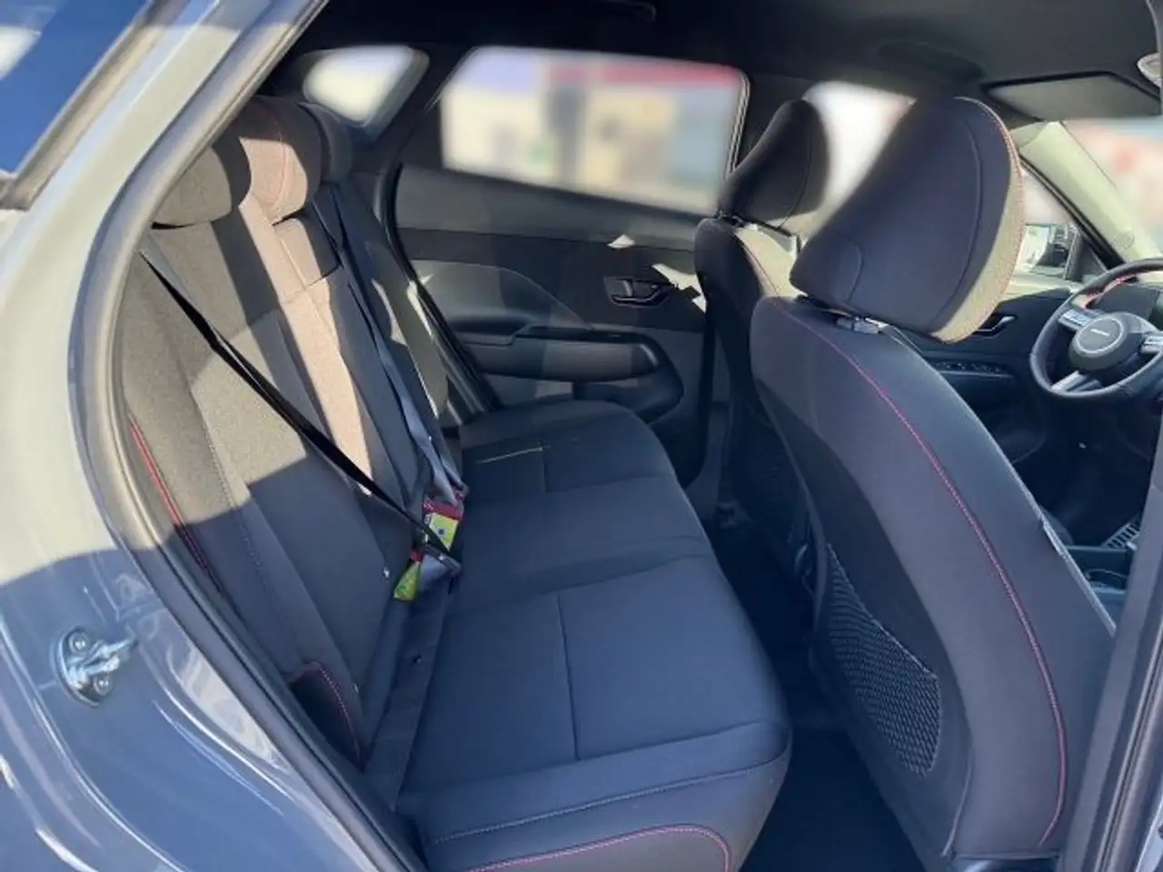 Hyundai KONA 65,4kWh N-Line el. Heckklappe 13
