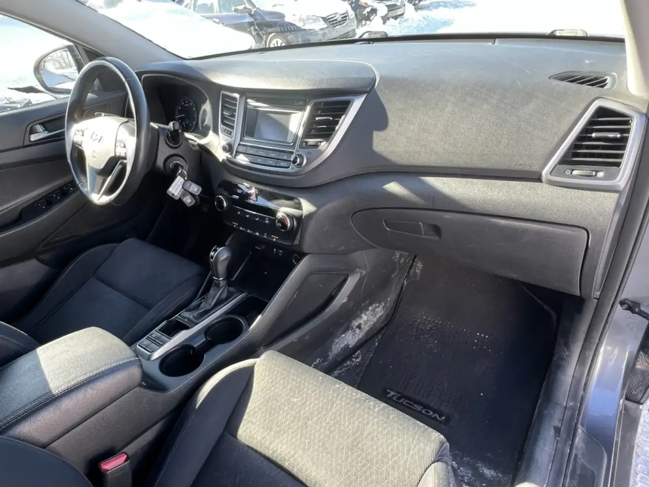 Hyundai TUCSON photo Hyundai TUCSON