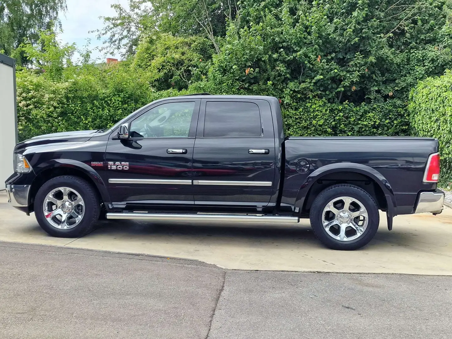 Dodge RAM 5.7 401 CV LPG LARAMIE TVA FULL OPTIONS Noir - 2