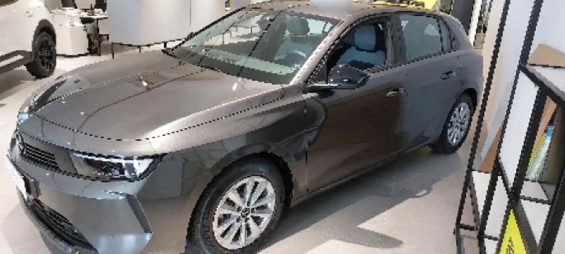 Opel Astra 1.2 Turbo 110 CV Edition - 1