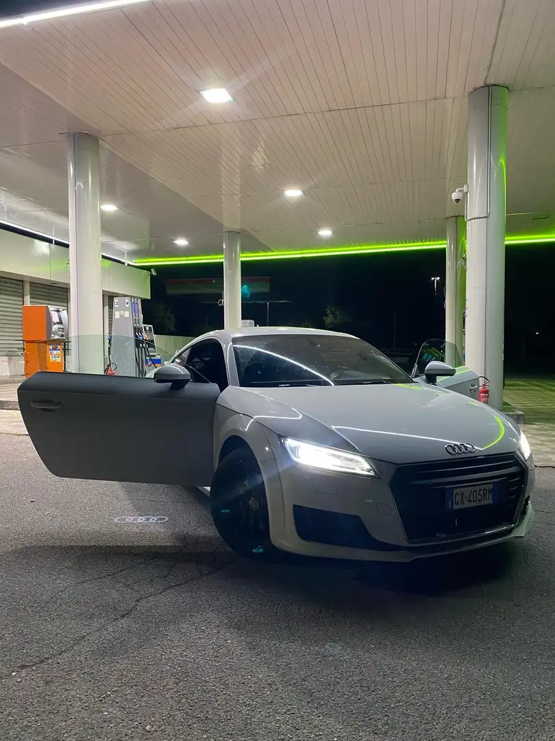 Audi TT Coupe 2.0 tdi ultra Design - 2