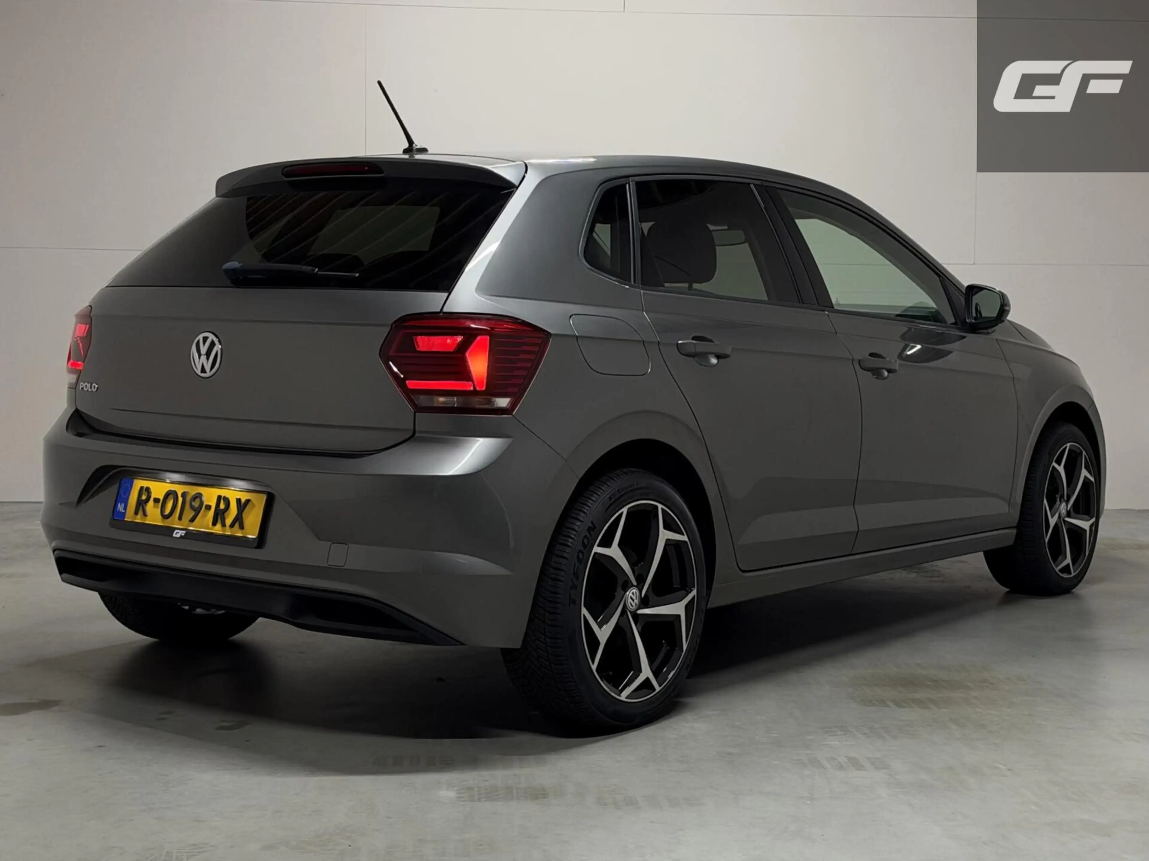 Volkswagen Polo 1.0 TSI 17” R-Line DSG CarPlay Stoelverwarming — photo 4