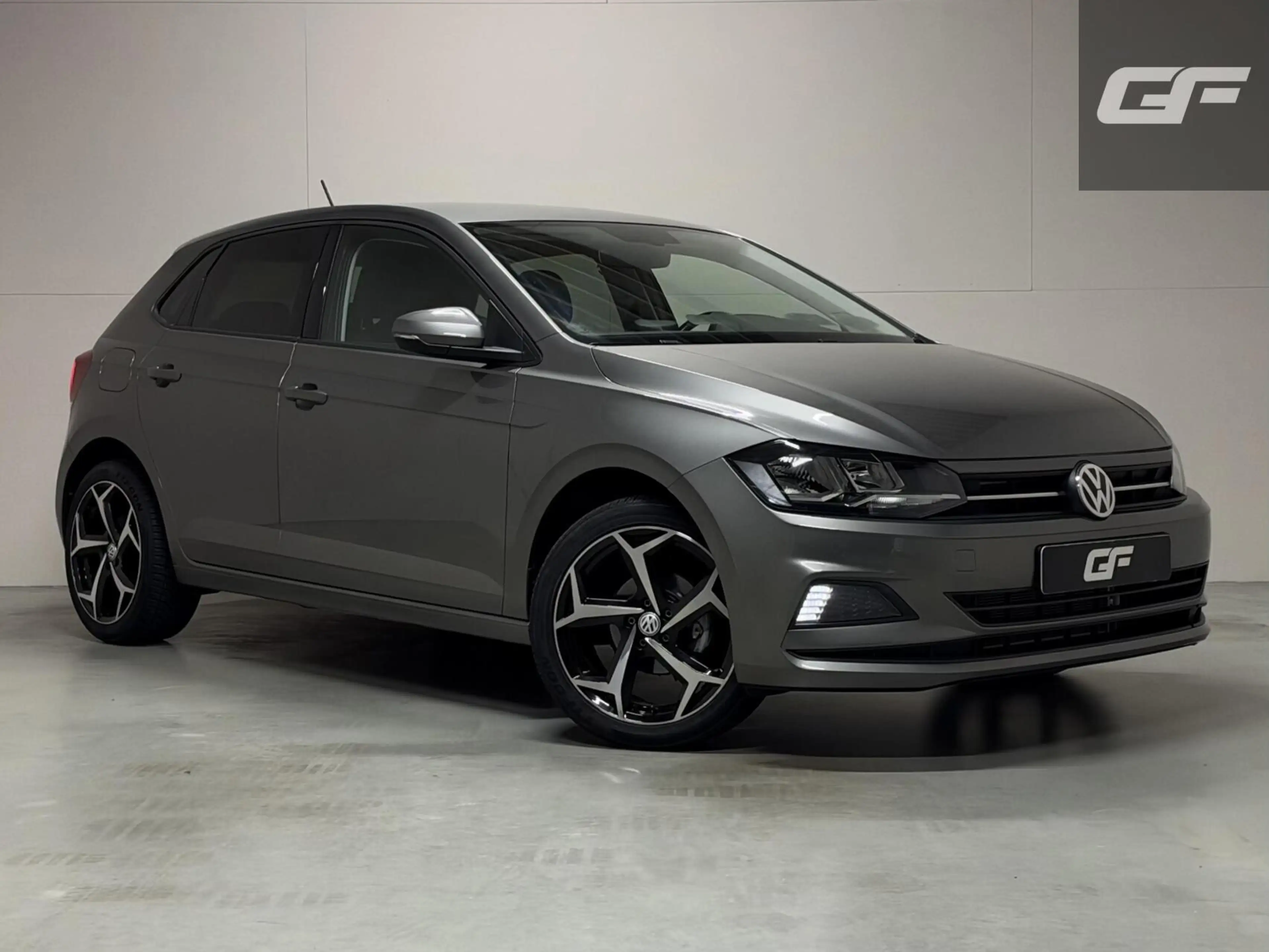 Volkswagen Polo 1.0 TSI 17” R-Line DSG CarPlay Stoelverwarming