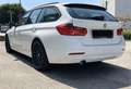 BMW 318 318d Touring Weiß - thumbnail 3