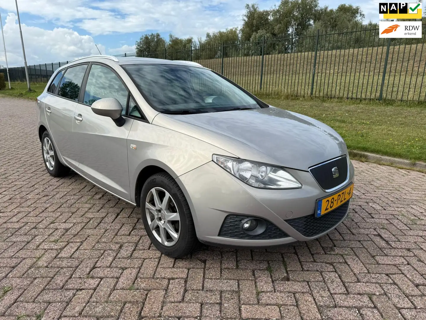 SEAT Ibiza ST 1.2 TDI Style Ecomotive Beige - 1