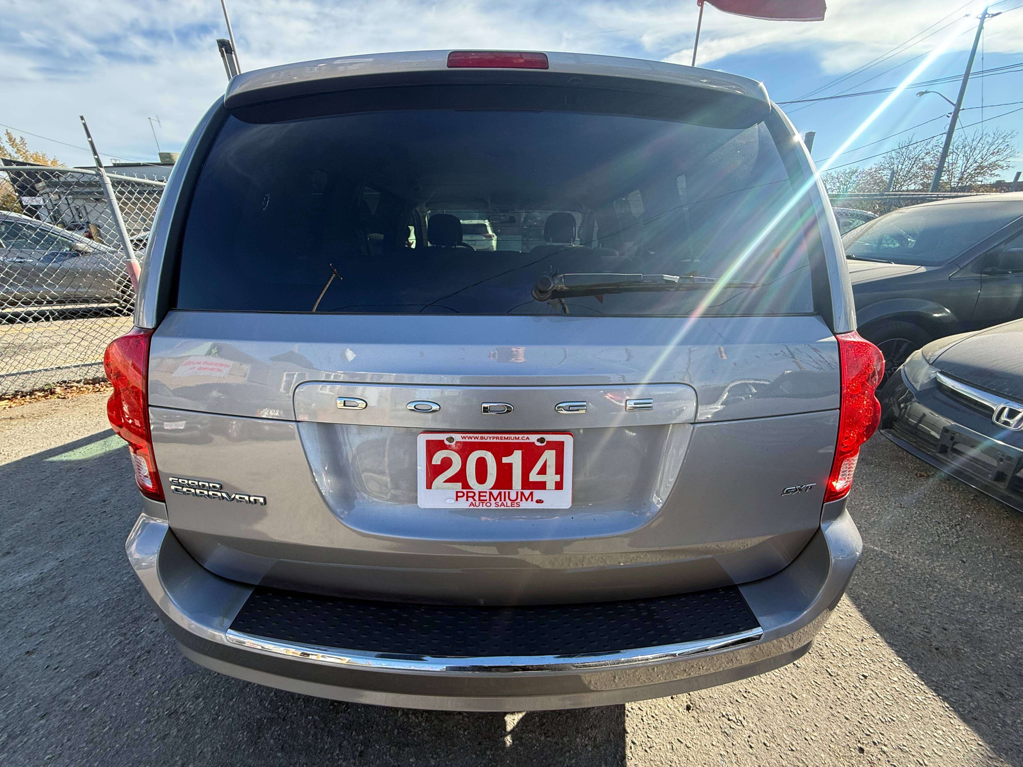 2014 Dodge Grand Caravan Passenger Van