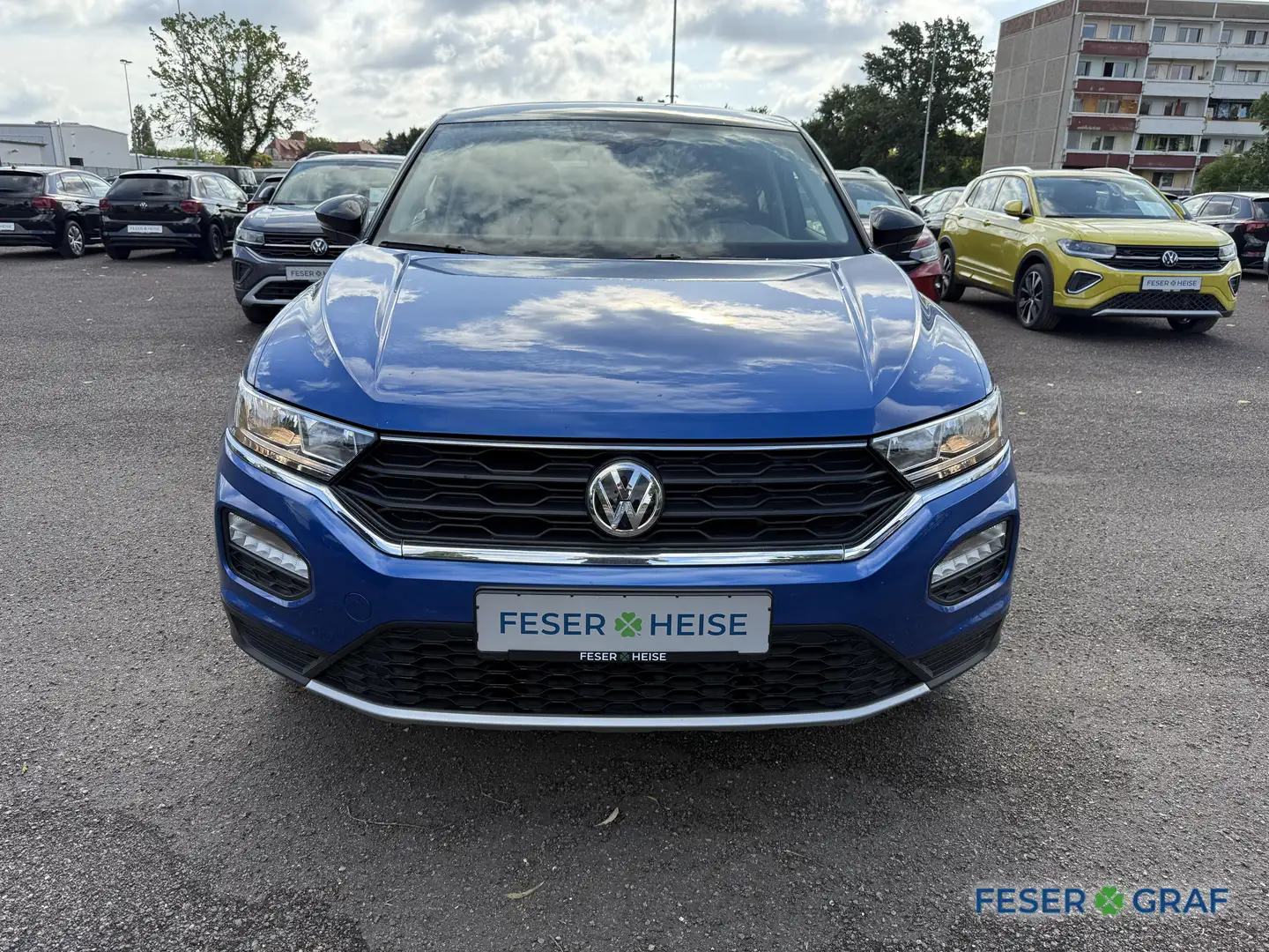 Volkswagen T-Roc Style 1.6 TDI Navi/Lane Assist/Klima/ISOFIX Blau - 2