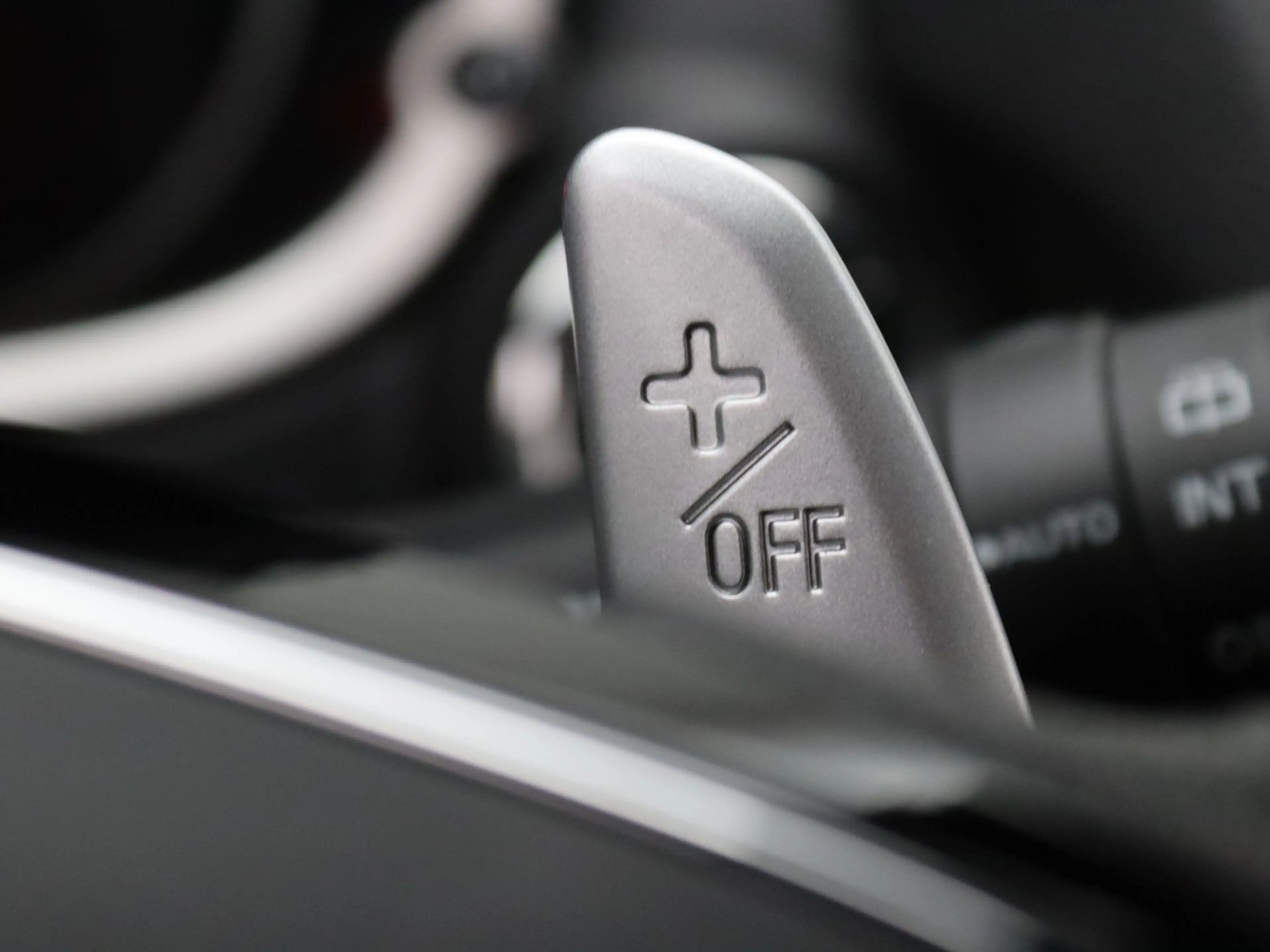 Mitsubishi Eclipse Cross 187pk PHEV Intense+ Camera | Cruise | Navi | Parke — photo 16