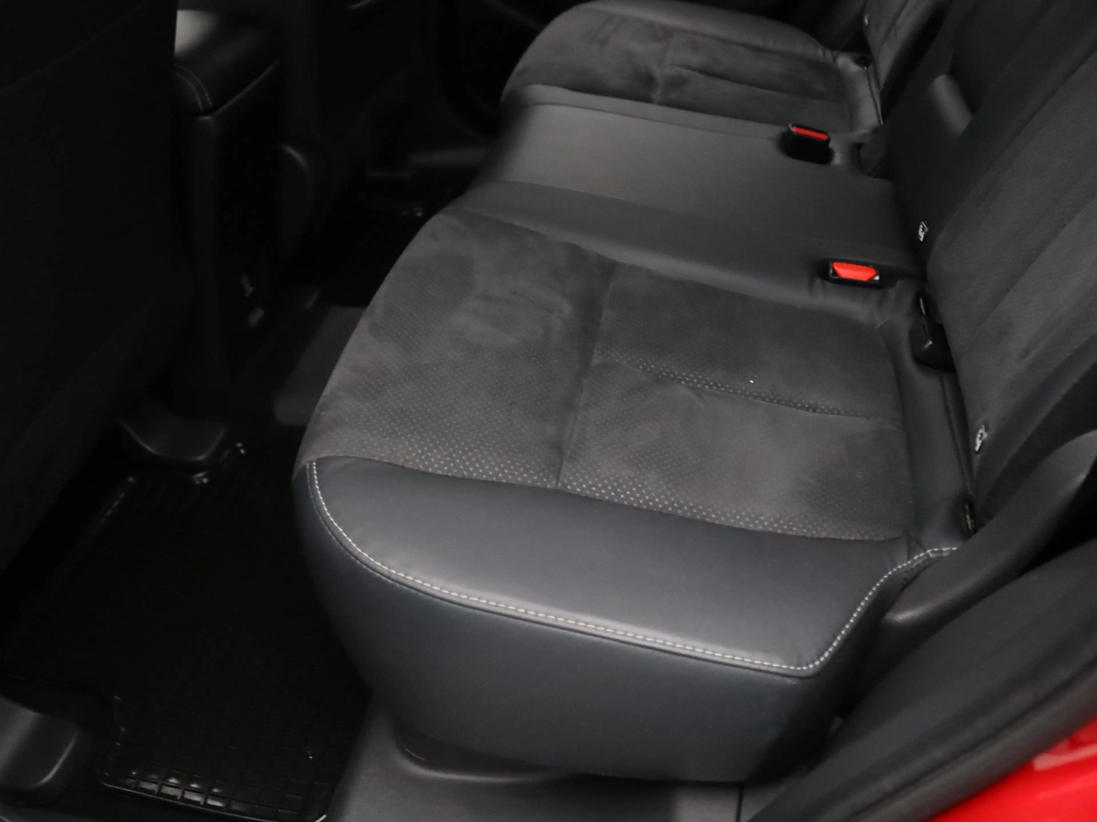 Mitsubishi Eclipse Cross 187pk PHEV Intense+ Camera | Cruise | Navi | Parke — photo 31
