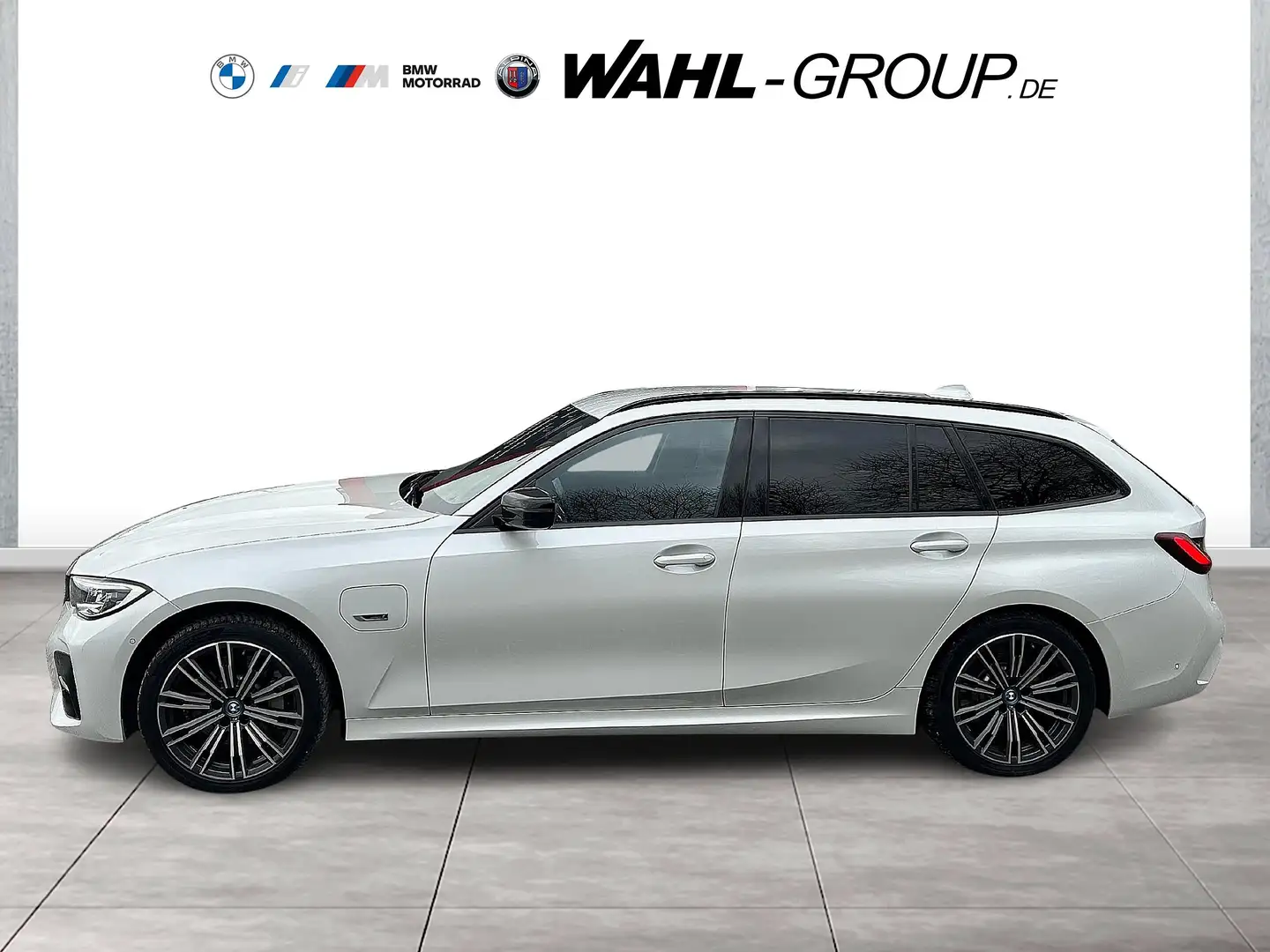 BMW 330 e xDrive Touring M Sport AHK HeadUp ACC Laser Navi Blanco - 2