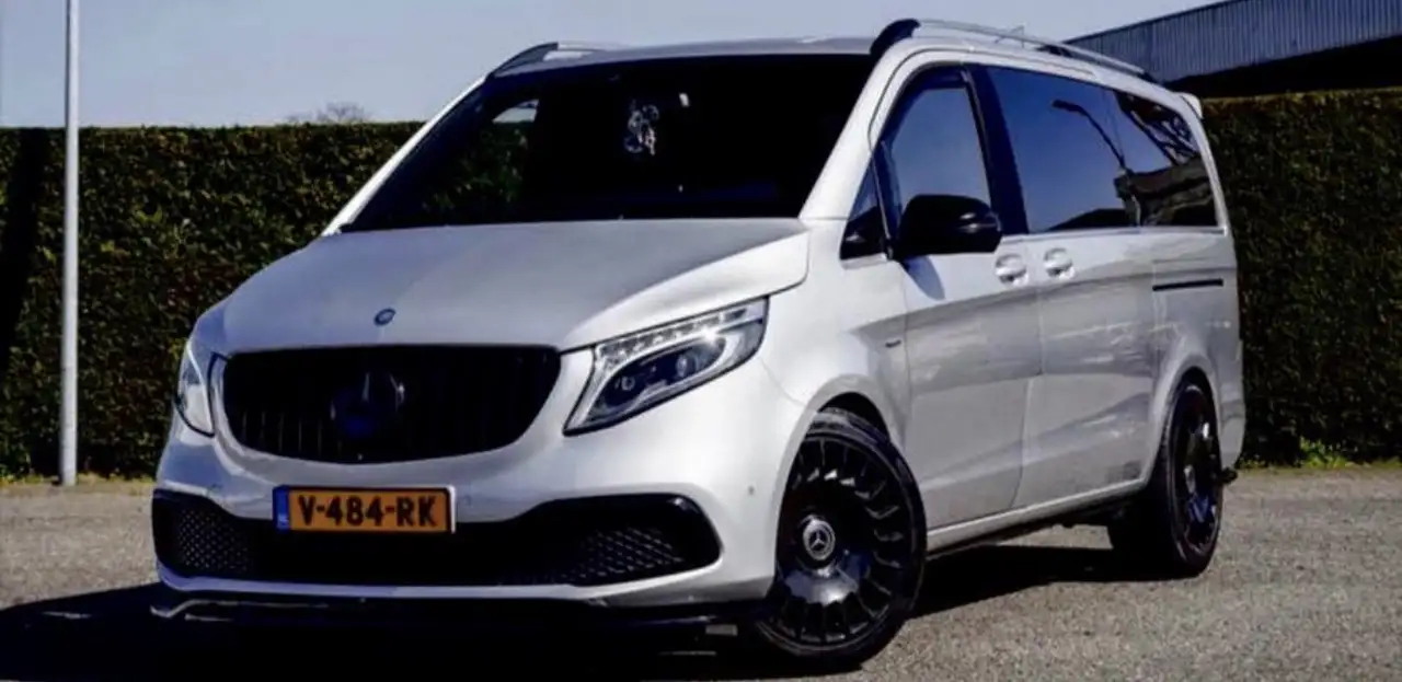 Mercedes-Benz V 250