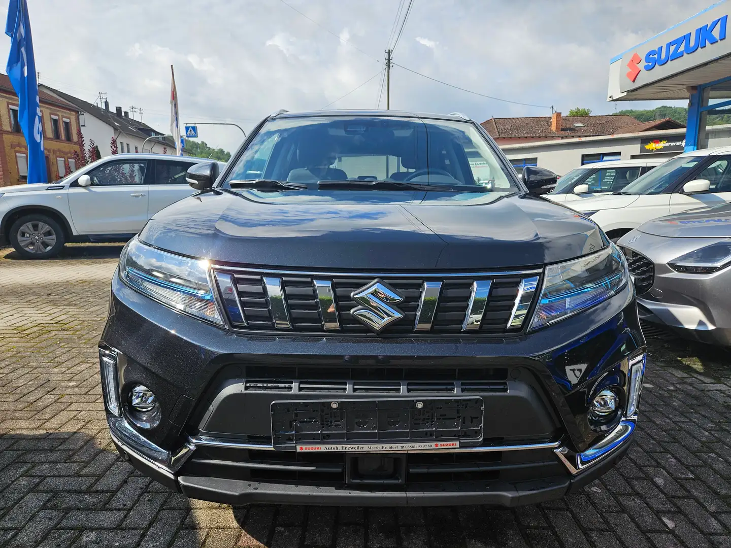 Suzuki Vitara Vitara Vollhybrid 1.5 AGS Comfort+ Schwarz - 2